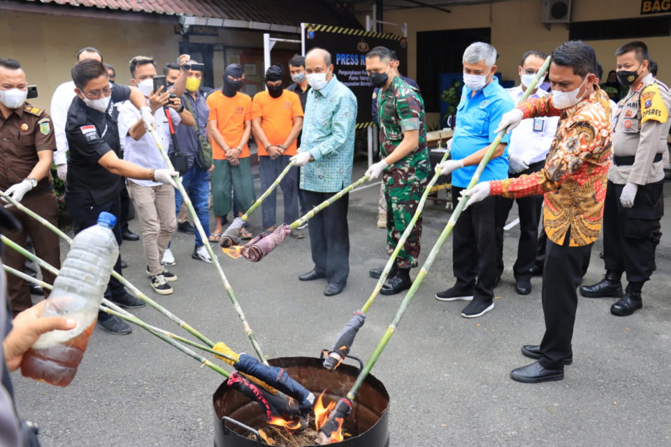 Ganja Seberat 6759 Gram dan Sabu 89,88 Gram Dimusnahkan di Kota Tebingtinggi