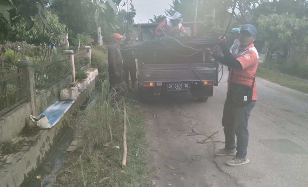 Pemasangan Tiang Telkom di Gunung Malela \"Tidak Miliki Izin\"