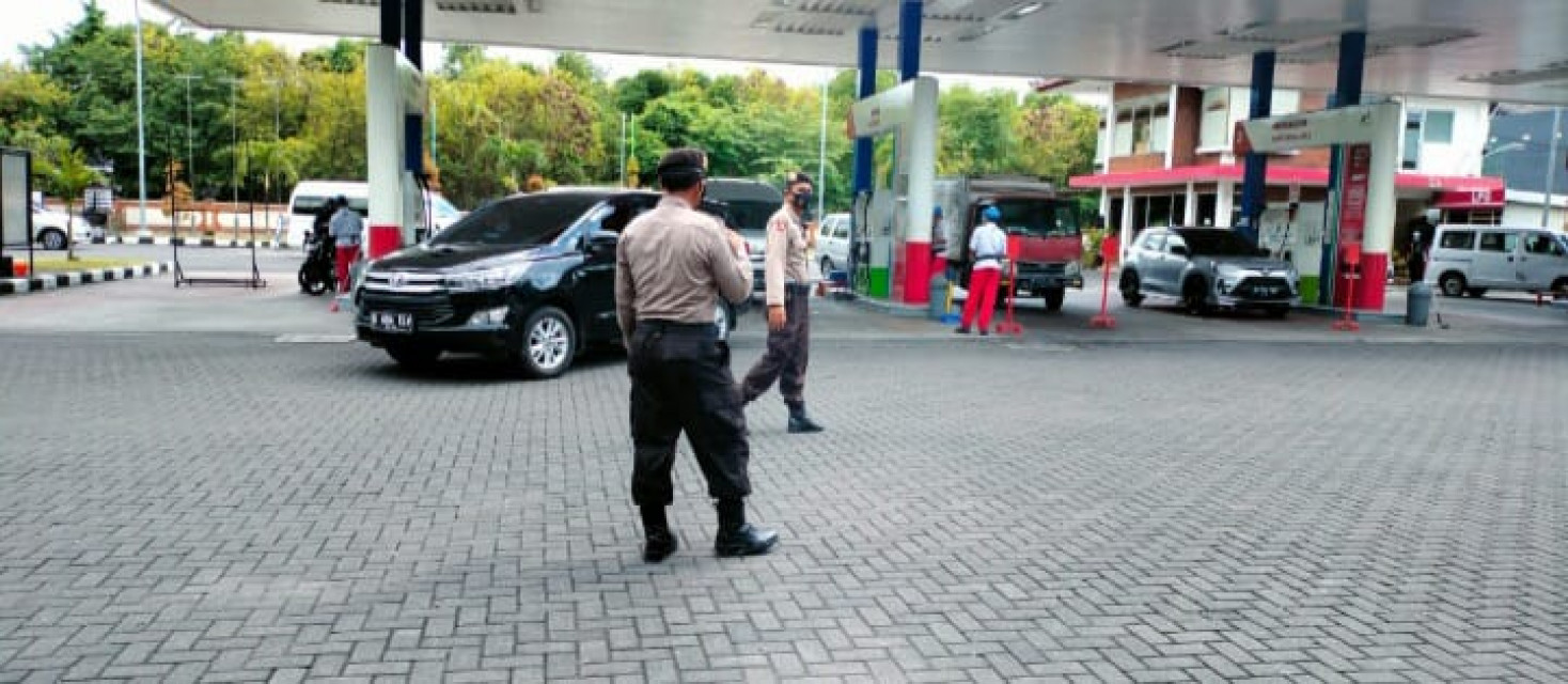 Antisipasi Kelangkaan BBM, Polres Bandara I Gusti Ngurah Rai Patroli ke SPBU