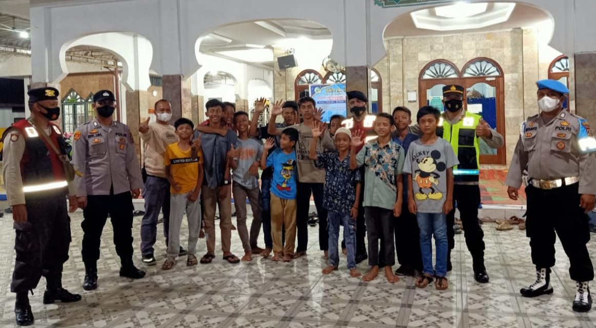 Polres Tebingtinggi Laksanakan Pengamanan Ibadah Sholat Tarawih