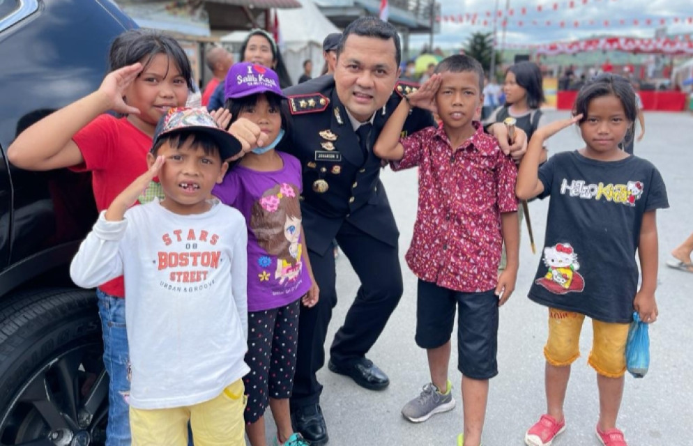 Kapolres Taput Pantau Kesiapan Anggota Pengamanan Hiburan Rakyat pada HUT RI ke 77