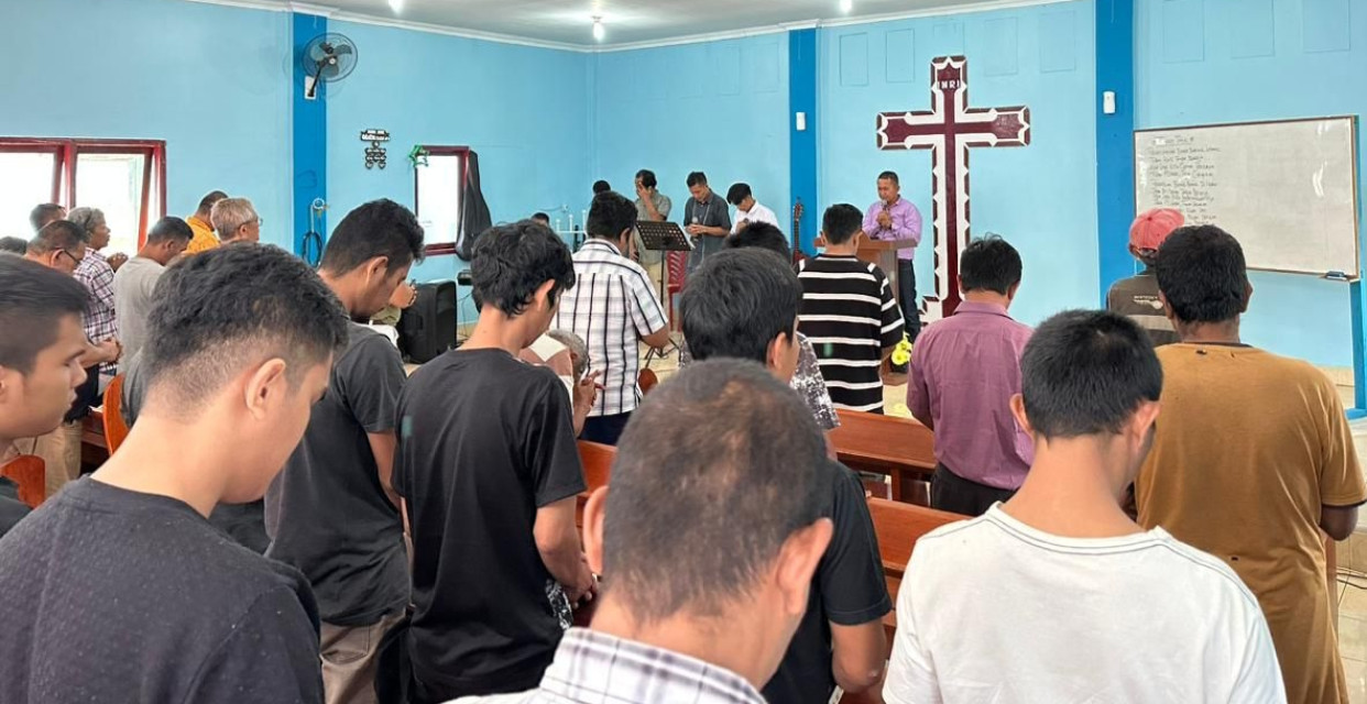 Meningkatkan Iman WBP, Lapas Narkotika Kelas IIA Rutin Menggelar Ibadah Minggu