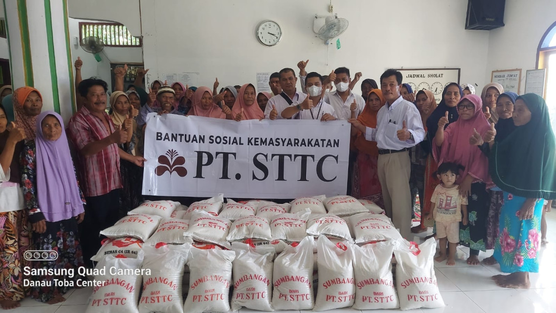 PT STTC Bagi Beras 12.5 Ton untuk 6 Masjid di Kota Siantar-Simalungun