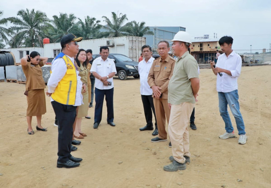 Bupati Simalungun Tinjau Lokasi Pembangunan PT Sheel Oil Indonesia di Kek Sei Mangke