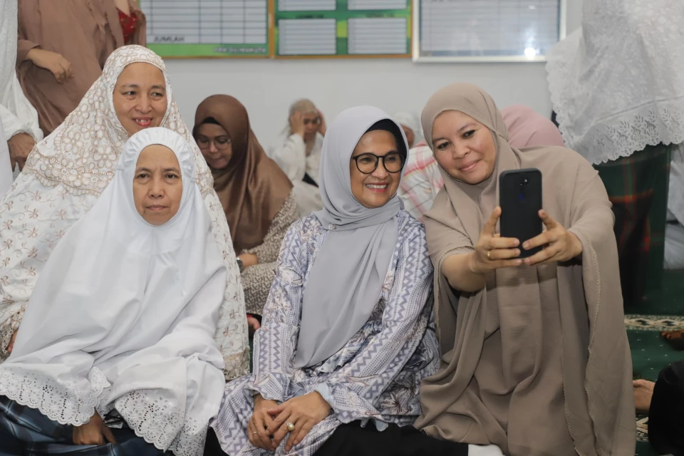 dr Susanti Pimpin Safari Ramadhan di Masjid Taqwa As-Sholeh