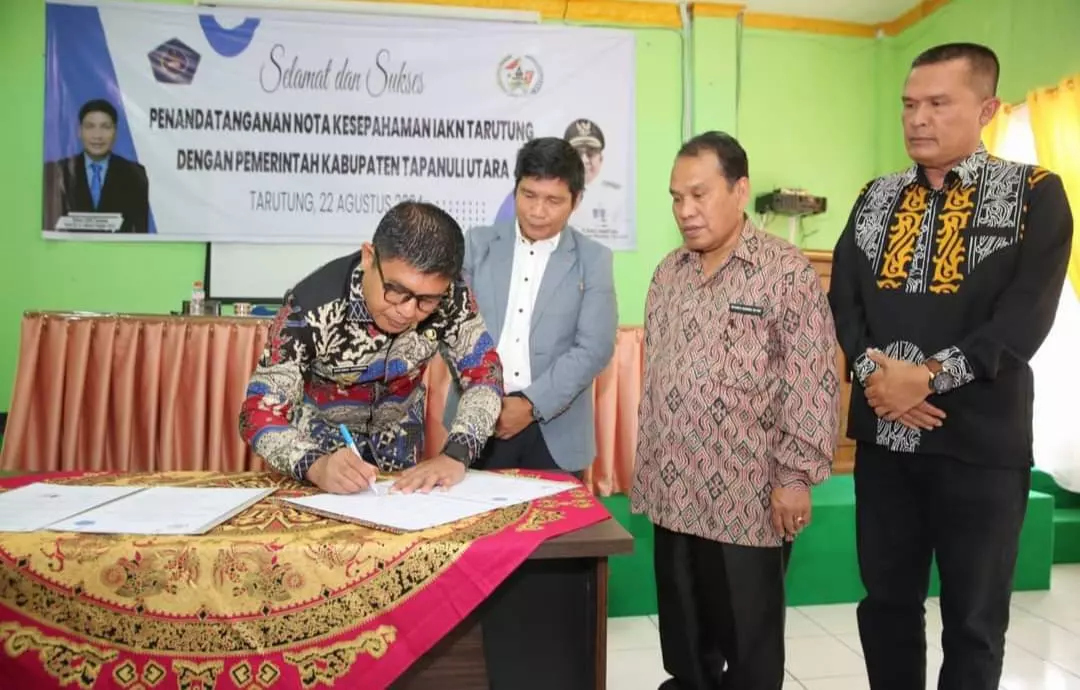 Mendukung Peningkatkan SDM, Pemkab Taput-IAKN Tarutung jalin kerjasama