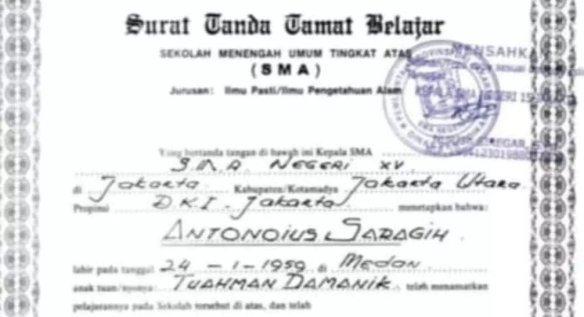 Aneh, Ijazah SMA Cabup Anton Saragih Tertulis Nama Ayah Tuahman Damanik