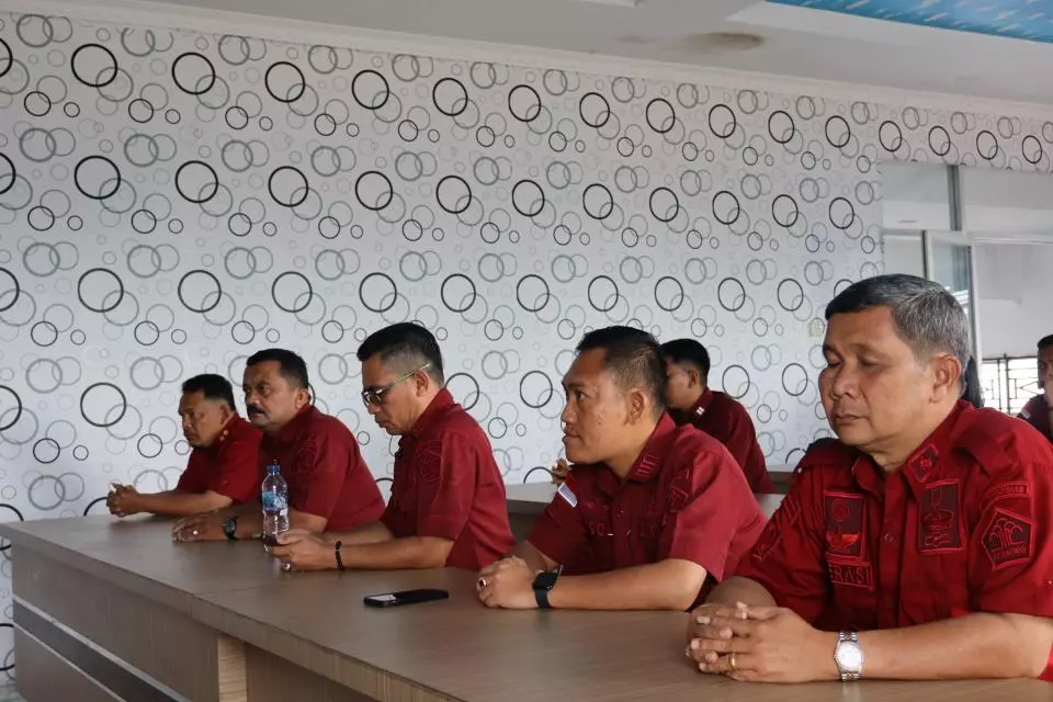 Pegawai Lapas Narkotika Kelas IIA Pematangsiantar Jalani Tes Urine