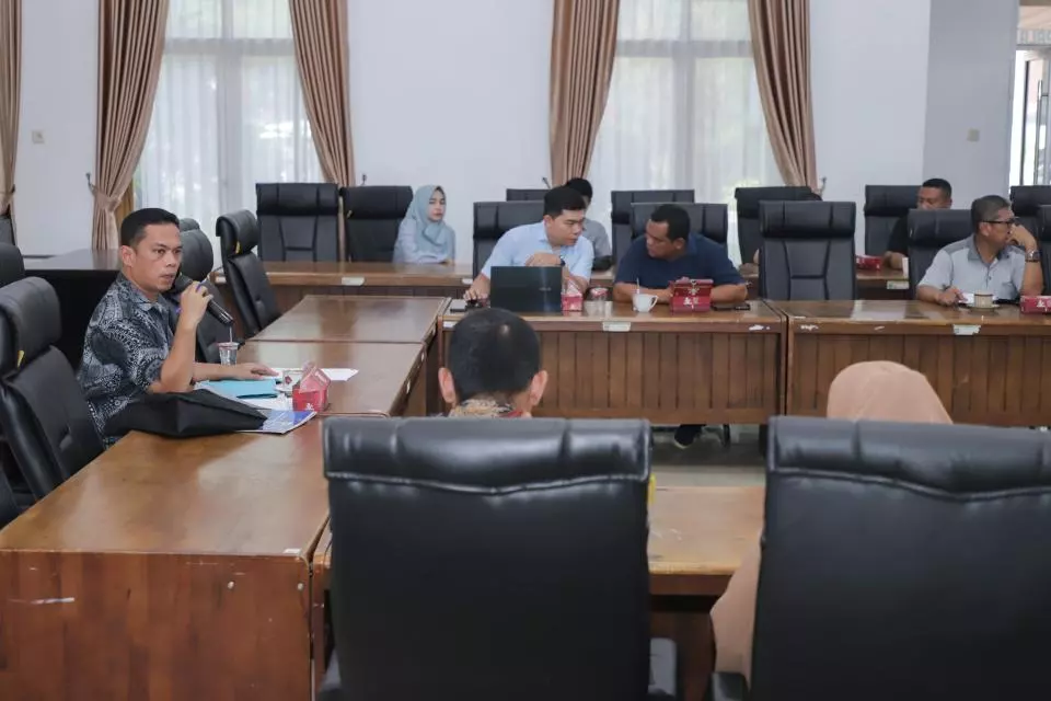 Sekda Kota Siantar Pimpin Rapat Pilkada 2024